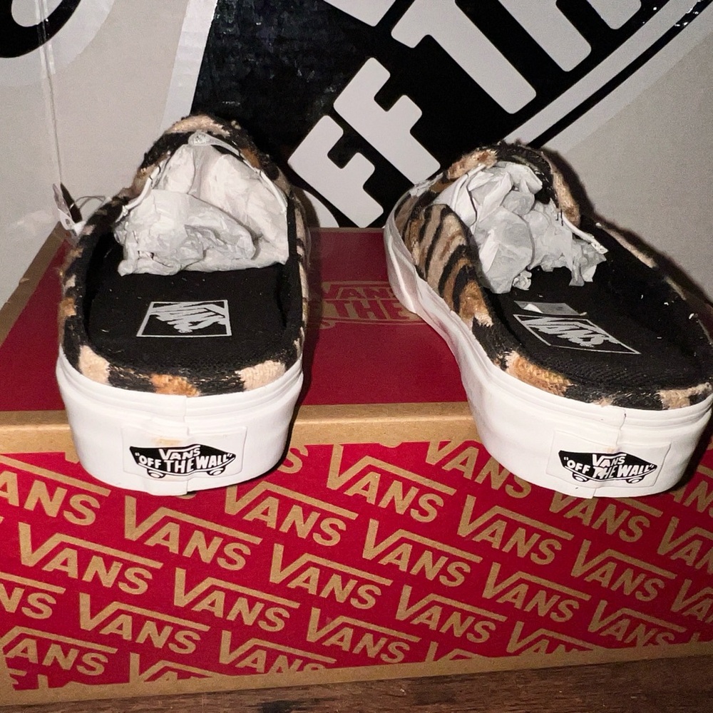 Vans Classic Slip On sz 4.0 Men 5.5 Woman - Picture 8 of 12